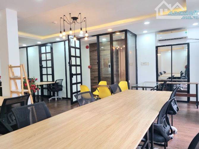 Cho thuê văn phòng đường võ văn kiệt phường 6 quận 5 DT 100m2 giá 30 triệu /tháng