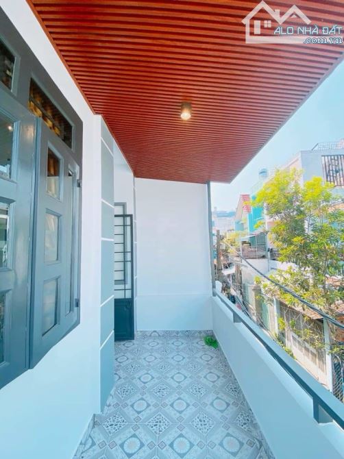 🌺 LÊ VĂN QUỚI -NHÀ MỚI ĐẸP 2 MẶT TIỀN THOÁNG - 2 TẦNG - HẺM XE HƠI THÔNG TỨ TUNG - 56M2