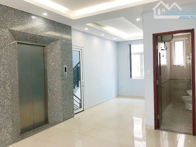 cho thuê 1 tầng làm văn phòng trung tâm Phú Mỹ Hưng 85m, có thang máy, hầm để xe - 1