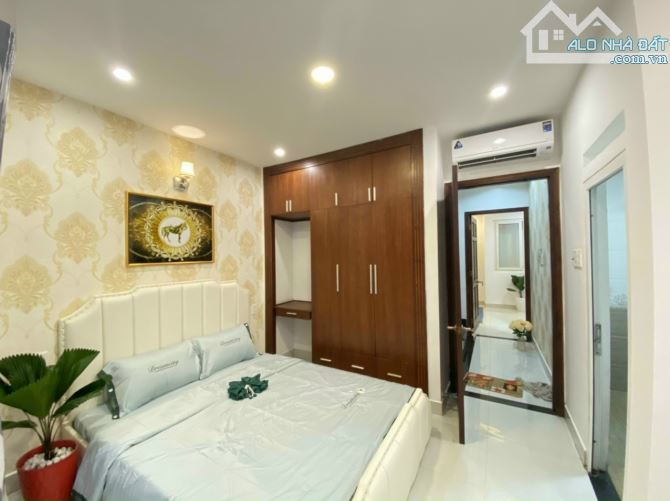 Căn hộ dịch vụ Nơ Trang Long, 52m2, 6 Lầu, HĐ thuê 24tr/th thông Hoàng Hoa Thám giá 9 tỷ - 1