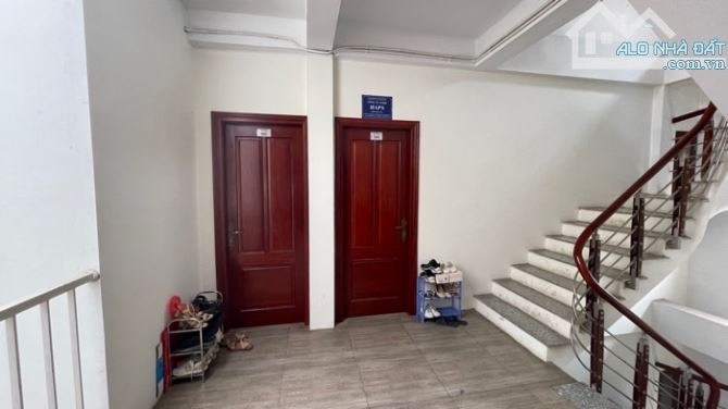 Nhà dòng tiền Đàm Quang Trung 170m2 x 7 tầng, thang máy - 100m ra cầu vĩnh tuy, Aoen Mall - 2