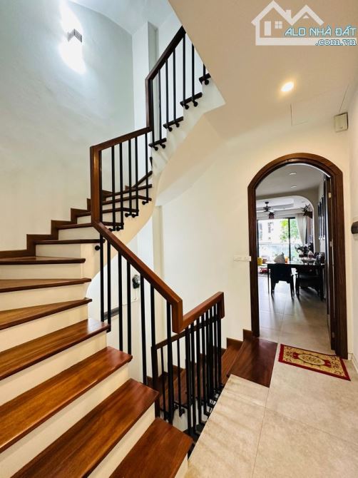 Siêu phẩm-Hoàng Cầu,Đống Đa-ô tô-2 mặt ngõ-vỉa hè-kinh doanh đỉnh-50m*5T- chỉ 18 tỷ - 3