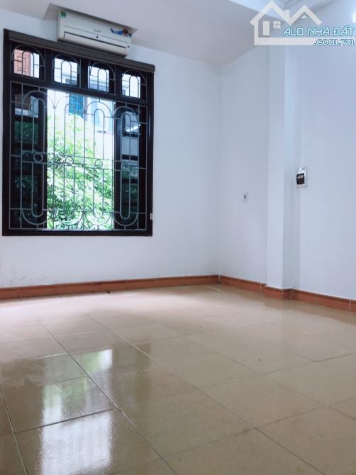 Bán gấp nhà Văn Quán Hà Đông khu phân lô ô tô tránh nhau diện tích 40m2 xây 5 tầng mặt - 3