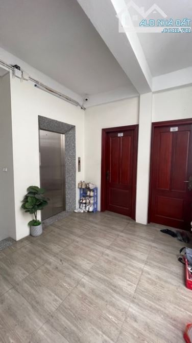 Nhà dòng tiền Đàm Quang Trung 170m2 x 7 tầng, thang máy - 100m ra cầu vĩnh tuy, Aoen Mall - 3
