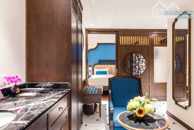 Giảm 25 tỷ; khách sạn MP Nguyễn Hữu Huân, DT 200m2, MT 9m, xây 10 tầng, 46 phòng, 220 tỷ - 4