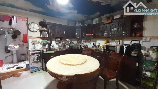 🕌: bán nhà 4 tầng, tô vũ, văn cao, ngô quyền,90m2, đường 12 m 💰: 6 tỷ (01) - 4
