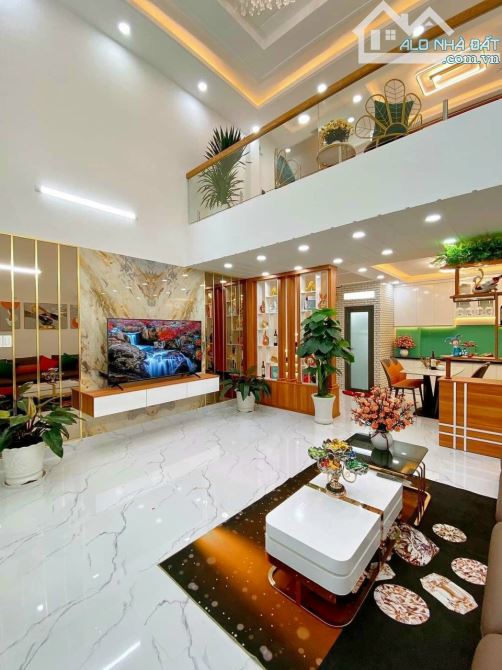 SIÊU PHẨM LUNG LINH KHU VIP THỐNG NHẤT P.11💥Hẻm 5m 5x9m 4 Lầu💥6,4 tỷ - 4