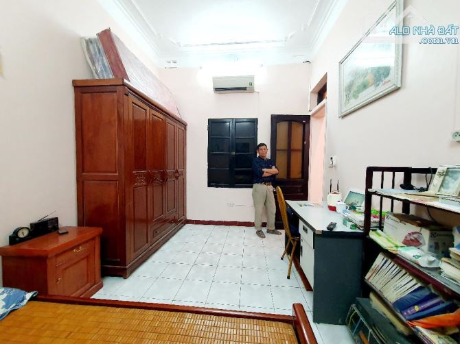 Bán Nhà Minh Khai, Ôtô Đỗ Cửa, Kinh Doanh Sầm Uất, 68m2, Mặt Tiền 11m, Giá 9.39 Tỷ - 4