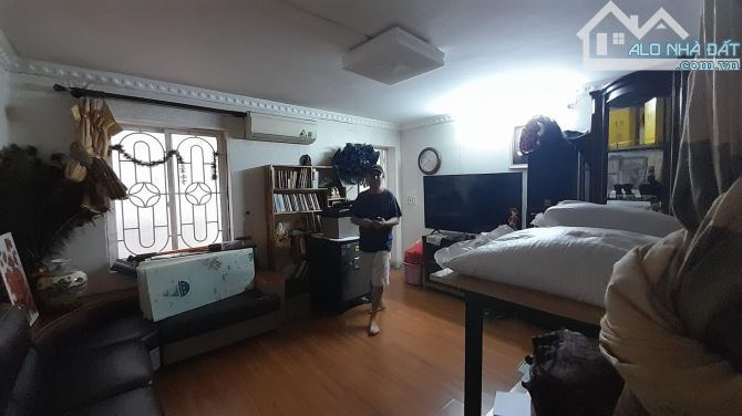 🕌: bán nhà 4 tầng, tô vũ, văn cao, ngô quyền,90m2, đường 12 m 💰: 6 tỷ (01) - 7