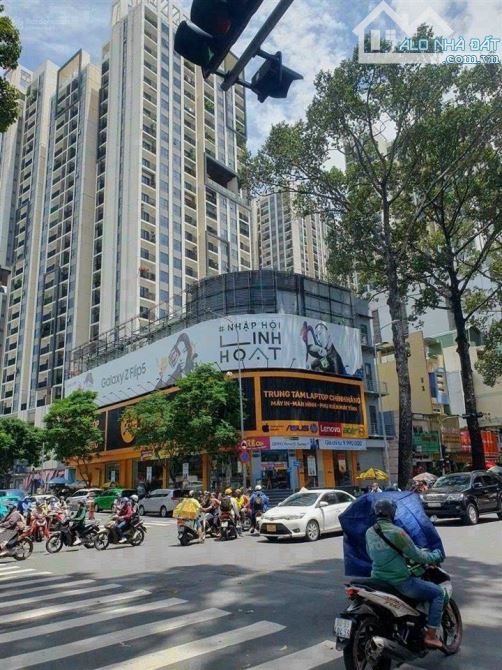 Ngộp ! Bán nhà mặt tiền Trần Hưng Đạo- 12x23m , 3 tầng, hđt 280tr. Giá 95 tỷ TL, P5, Q5