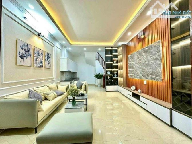 Bán nhà đẹp Văn Quán Hà Đông, 45m2, 4 tầng, MT3.9m lô góc thoáng chỉ 8 tỷ cực hiếm