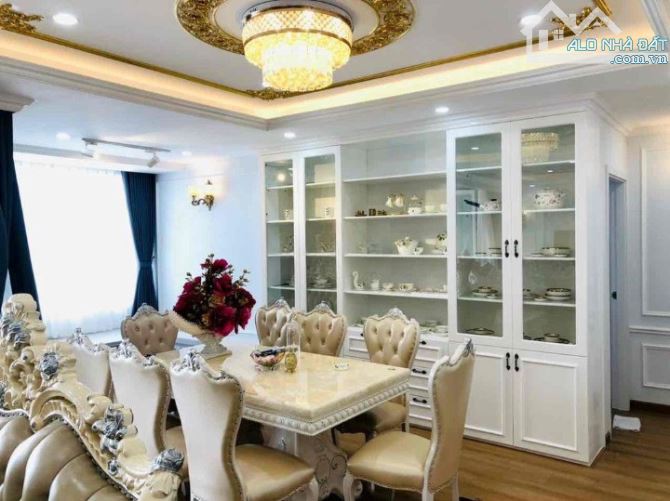 Bán Căn Hộ Satra Eximland ,Căn Penthouses ,3PN ,3WC ,400m2, Full Nội Thất, Giá 19 Tỷ 5 SHR - 1