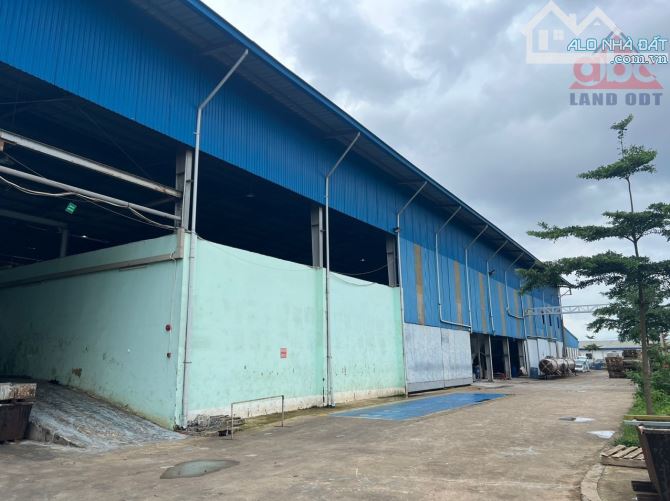 Bán Xưởng gần 14000m2 ( 1Ha4 ) KCN Dầu Giây Thống Nhất Tỉnh Đồng Nai - 1