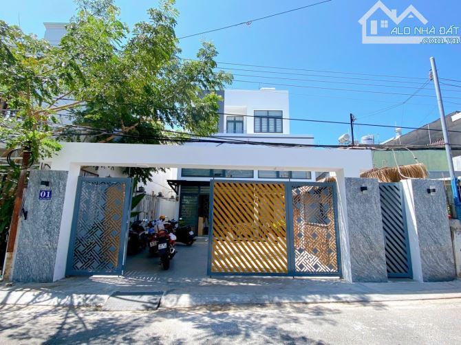 Cho thuê nhà mới 200m2 mặt tiền đường Mai Thúc Loan - Phú Thuỷ - Phan Thiết - 1
