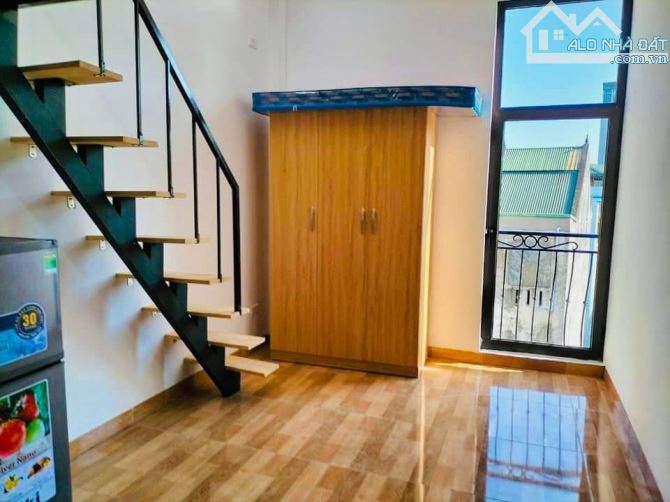 Bán tòa CHDV 7 tầng thang máy Cầu Giấy, 70m2, 15 phòng, thu 80tr/tháng,11.3 tỷ - 1