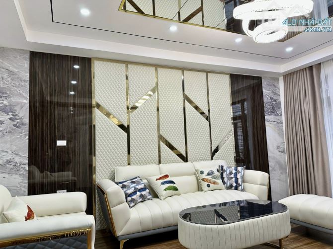 NHÀ ĐẸP PHỐ TRƯỜNG CHIINH, TT ĐỐNG ĐA, 7T THANG MÁY, GAZA Ô TÔ, KD, NỘI THẤT XỊN, HIẾM, - 1