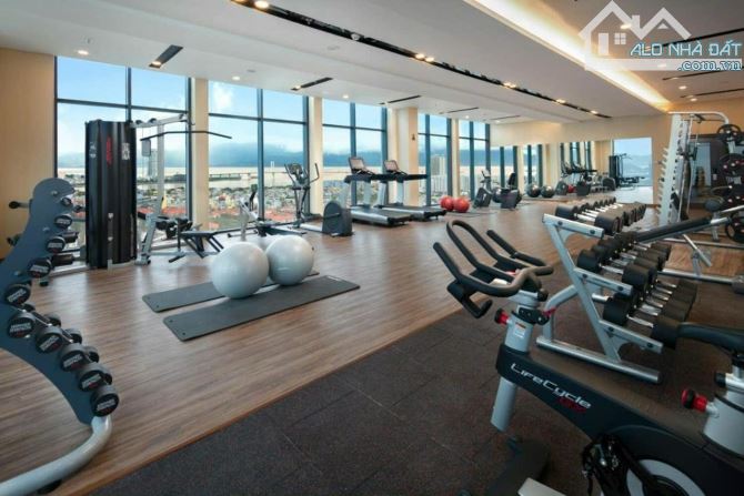 Chủ cần bán lỗ căn hộ trực diện biển Mỹ Khê tầng cao 2PN 100m2 Full nội thất cao cấp - 1