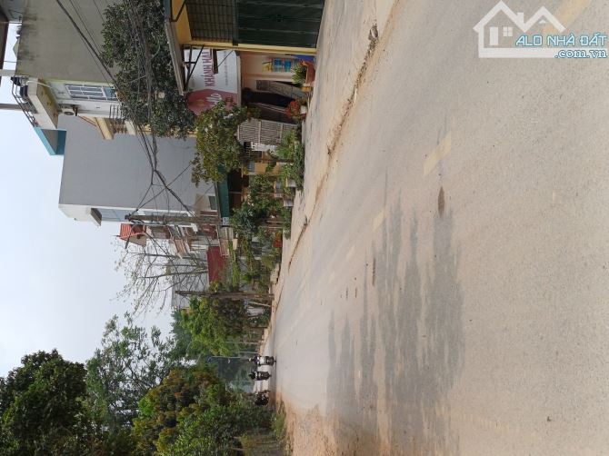 HOÀI ĐỨC - PHÂN LÔ Ô TÔ TRÁNH VỈA HÈ - KINH DOANH GIÁ ĐẦU TƯ - 2