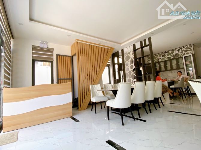 Cho thuê nhà mới 200m2 mặt tiền đường Mai Thúc Loan - Phú Thuỷ - Phan Thiết - 5
