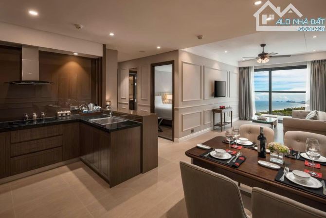 Cần bán căn hộ Altara Suites Mặt biển Đà Nẵng tầng cao 2PN 100m2 giá tốt nhất thị trường