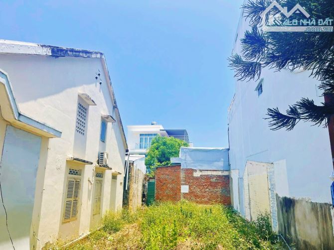 Bán đất hẽm oto thông thoáng đẳng tất hòn chồng Nha Trang