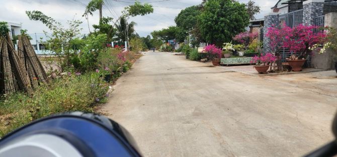 Khu phố 4 khu trung tâm 1 xẹt giá ngộp sâu nhất - 1