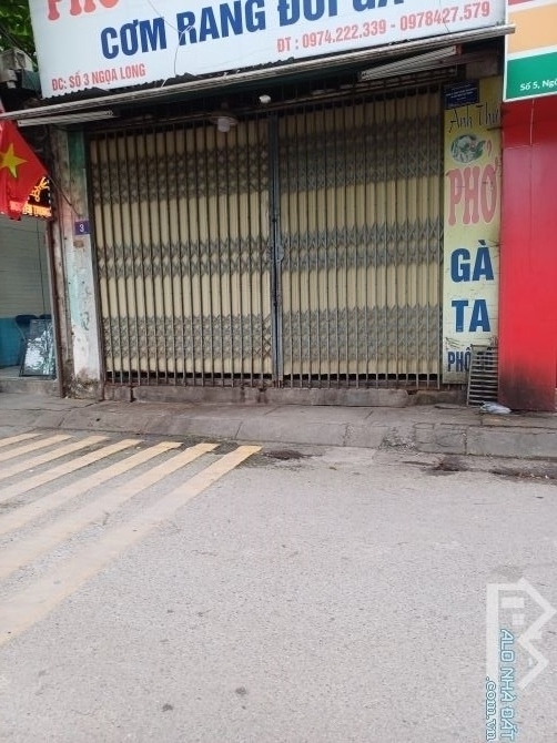 Đất đẹp phân lô ô tô, tặng nhà C4, diện tích 54m2, giá đầu tư - 1