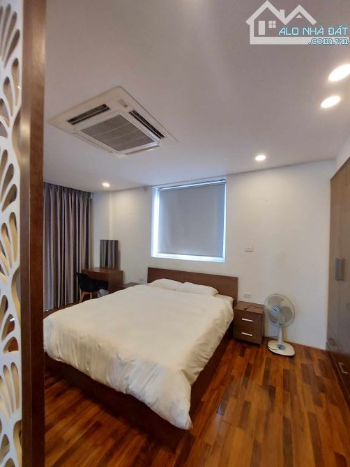 Cho thuê căn hộ 1PN; 2PN: 20m 3,5 triệu; 45m 7,5 triệu. Căn 2PN: 13tr. Phố Bà Triệu - 22