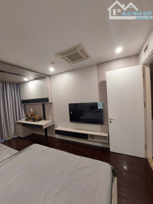 Cho thuê căn hộ 1PN; 2PN: 20m 3,5 triệu; 45m 7,5 triệu. Căn 2PN: 13tr. Phố Bà Triệu - 3