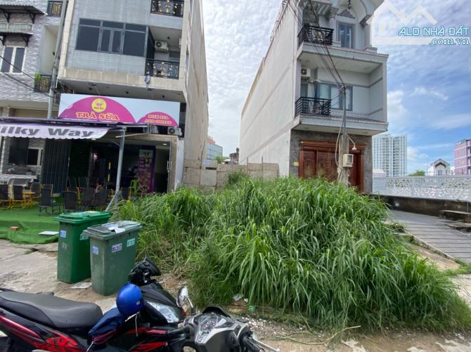 Đất hẻm xe hơi đường Dương Văn Cam phường Linh Tây. Vị trí xây căn hộ dịch vụ quá tiện lợi - 3