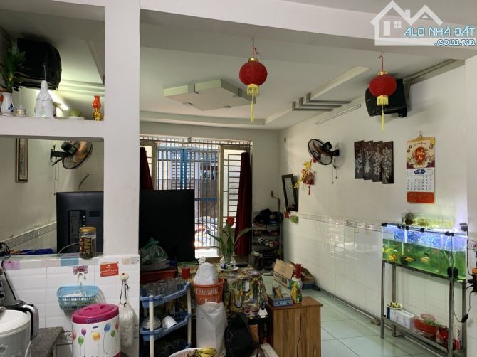 Nhà cần bán ở Xuân Thới Thượng , 1ty450 , 2 lầu , 2 phòng ngủ , gần chợ Đầu Mối - 3