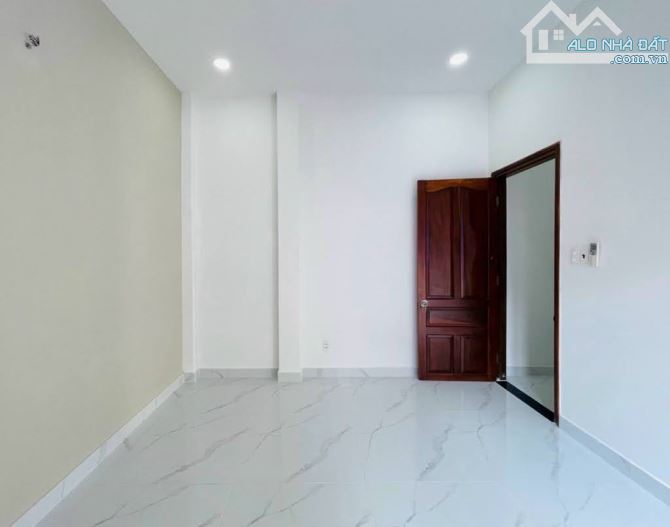 Bán Nhà Quận Gò Vấp, Nguyễn Văn Khối, Hẻm 6M, Xe Hơi Vào Nhà, 60M², 5.9 Tỷ TL - 3