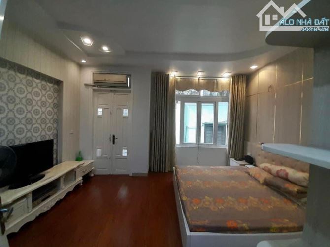 Bán nhà Đội Cấn - Ba Đình 4 Tầng 42m2 Gara ôtô, 2 mặt thoáng, View hồ, Kinh doanh 9,5 Tỷ - 3