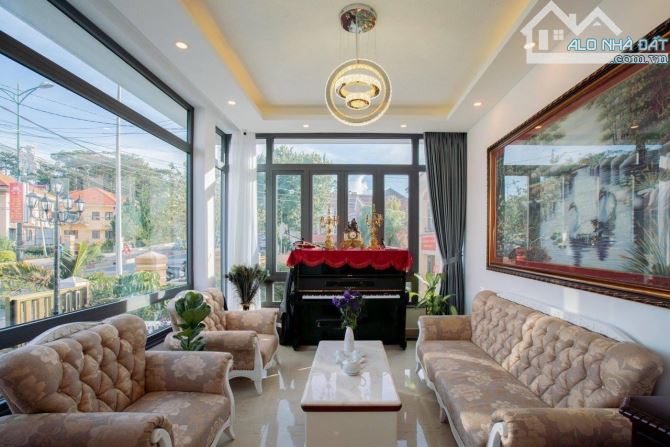 Khách sạn mặt tiền 3 tháng 4, p.3, Đà Lạt, view đẹp, 12 phòng đã hoàn công, cần bán - 7