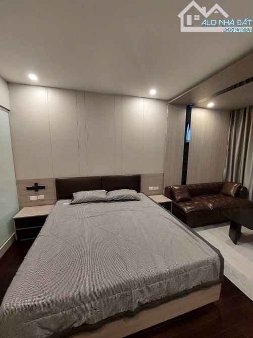 Cho thuê căn hộ 1PN; 2PN: 20m 3,5 triệu; 45m 7,5 triệu. Căn 2PN: 13tr. Phố Bà Triệu - 8