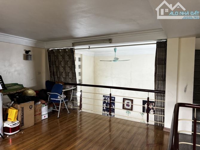 Bán nhà Vũ Tông Phan 45m2 - 3 tầng - giá 4.2 tỷ - 9