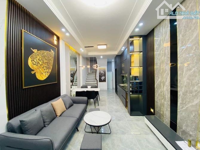 Siêu phẩm nhà Đại Mỗ xây mới 5 Tầng, 3P Ngủ, chỉ 40m ô tô đỗ giá 5.2 tỷ
