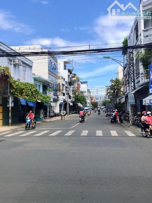 Bán Nhà Mặt Tiền Đường Phù Đổng - Phường Phước Tiến - TP. Nha Trang. (Gần Ngô gia tự)