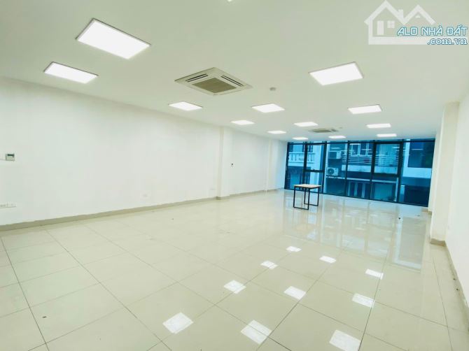 CHO VĂN PHÒNG TẠI TRẦN QUÝ CÁP - ĐỐNG ĐA 50M2 GIÁ 12TR / THÁNG LÀM VĂN PHÒNG HOẶC KINH DOA - 1