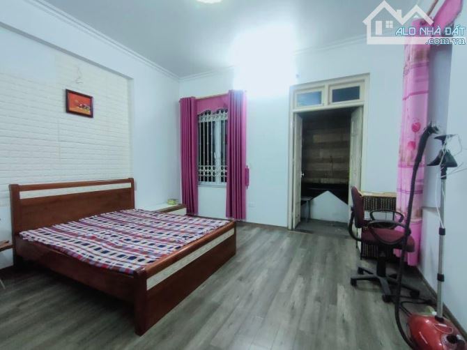 +BIỆT THỰ MINI SÂN VƯỜN - GARA Ô TÔ - PHÂN LÔ BÀN CỜ.+Ngọc Thụy 125/130m2-3t-giá 18.5, - 1