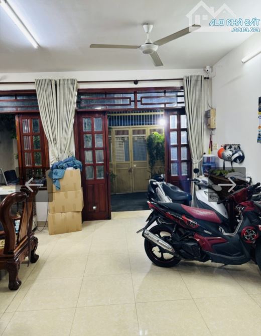 Chủ ngộp bank 7 tỉ gấp bán Nhà hẻm xe hơi thông Hoàng Hoa Thám -Tân Bình 115m²3 tầng 18.6 - 1