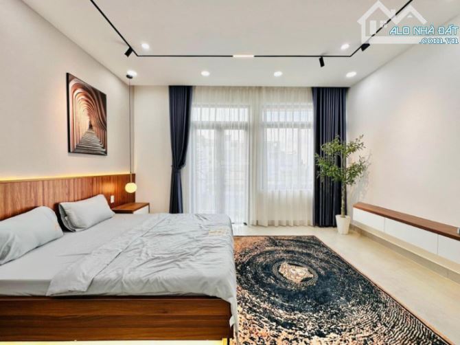 Nhà đẹp trung tâm Tây Mỗ, xây 5 Tầng, 4 phòng, ngay đường lớn, kinh doanh, ô tô đỗ - 2