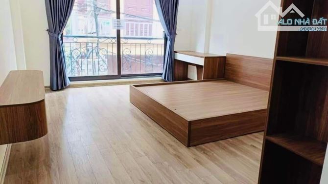 Nhà 59M2 năm tầng, hai mặt thoáng, phù hợp gia đình có ô tô - 2