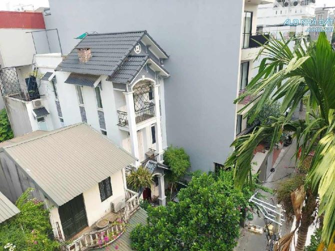 +BIỆT THỰ MINI SÂN VƯỜN - GARA Ô TÔ - PHÂN LÔ BÀN CỜ.+Ngọc Thụy 125/130m2-3t-giá 18.5, - 4