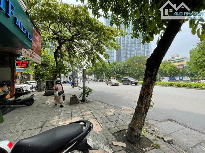 Bán nhà mặt phố Kim Mã, Ba Đình - Nhà 4T x 53m2 - giá 24.8 tỷ