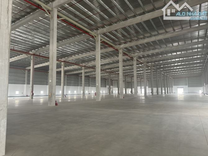 Cho thuê KHO, XƯỞNG khu công nghiệp Trung Hà - Tam Nông - Phú Thọ.  10000 m 2