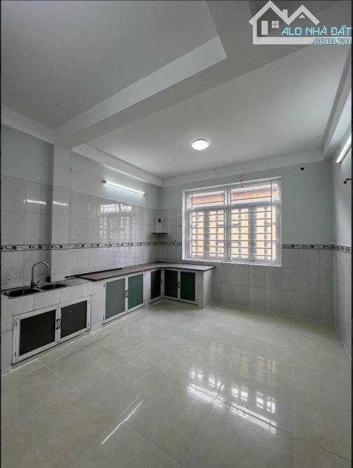 Bán nhà hẻm ô tô Tân Hóa, Quận 11, 4x13.5, 3PN, DT 10tr/th, chỉ 5 tỷ X