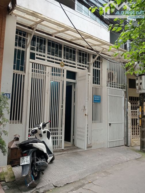 Nguyên căn ,Đất nở Hậu,ô tô,Kinh Doanh, trung tâm Đống Đa, Láng Hạ .DT: 218 m2.Giá : 32 tỷ - 1