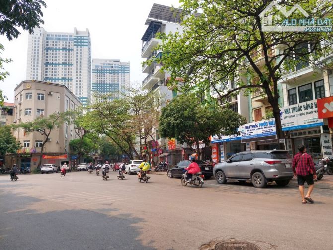 Bán nhà Mặt Phố Ngọc Lâm, Long Biên, 120M2, MT 4,5M, 2 THOÁNG, VỈA  HÈ, KINH DOANH. - 2