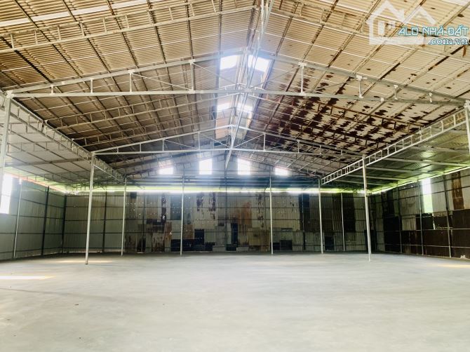 Cho thuê kho, xưởng 910m2/1200m2 giá 37tr - 3